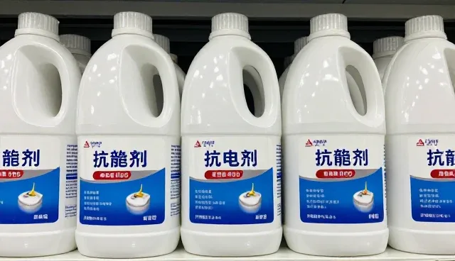 设备维护中的操作规范对比:标准化流程与灵活应对的取舍